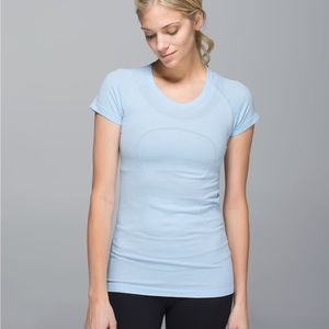 Lululemon Swiftly Tech Short Sleeve 2.0 Blue Linen Size 8